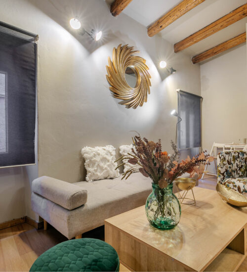 venetian well apartment