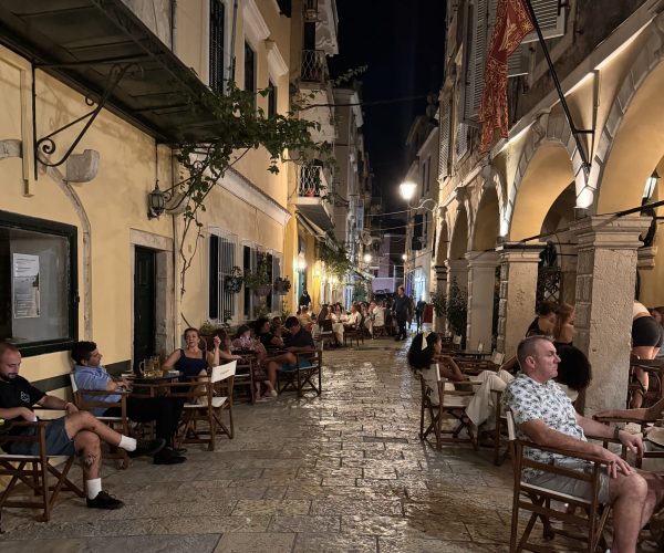 19.IONIAN.APT4
