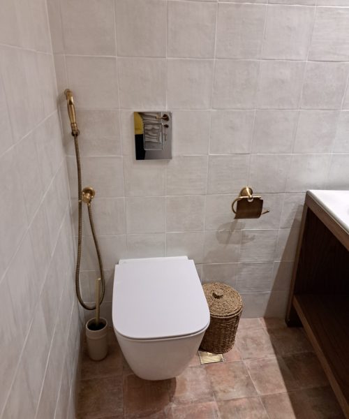 Skalinada Apartment Bathroom