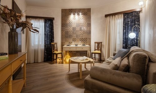 Skalinada apartment living room
