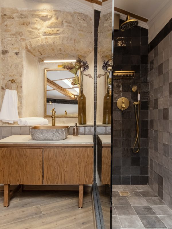 Penthouse private shower